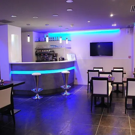 Foch 3* Tarbes